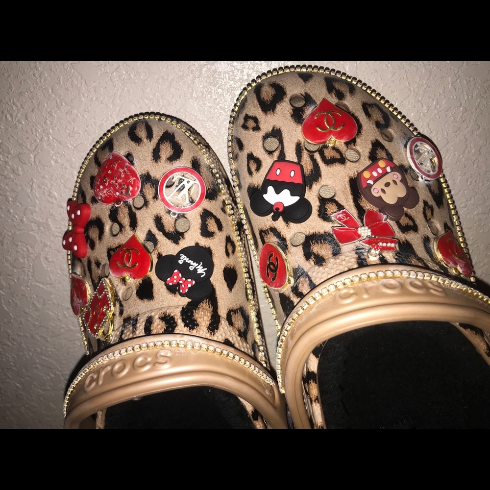 Custom Crocs Ad - Picture 8 of 9